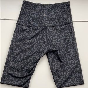 Lululemon leggings high waisted and full length